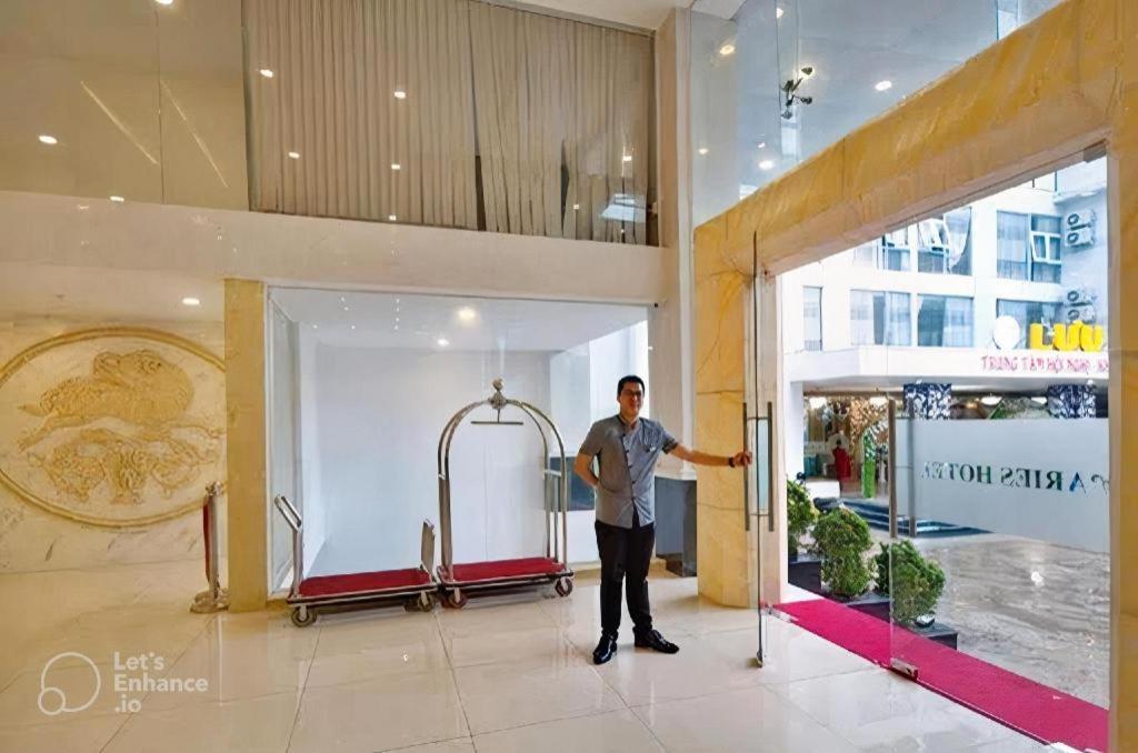 Aries Hotel Нячанг Экстерьер фото